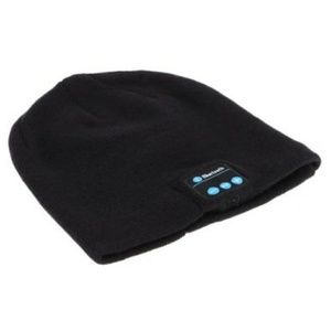 Bluetooth beanie
